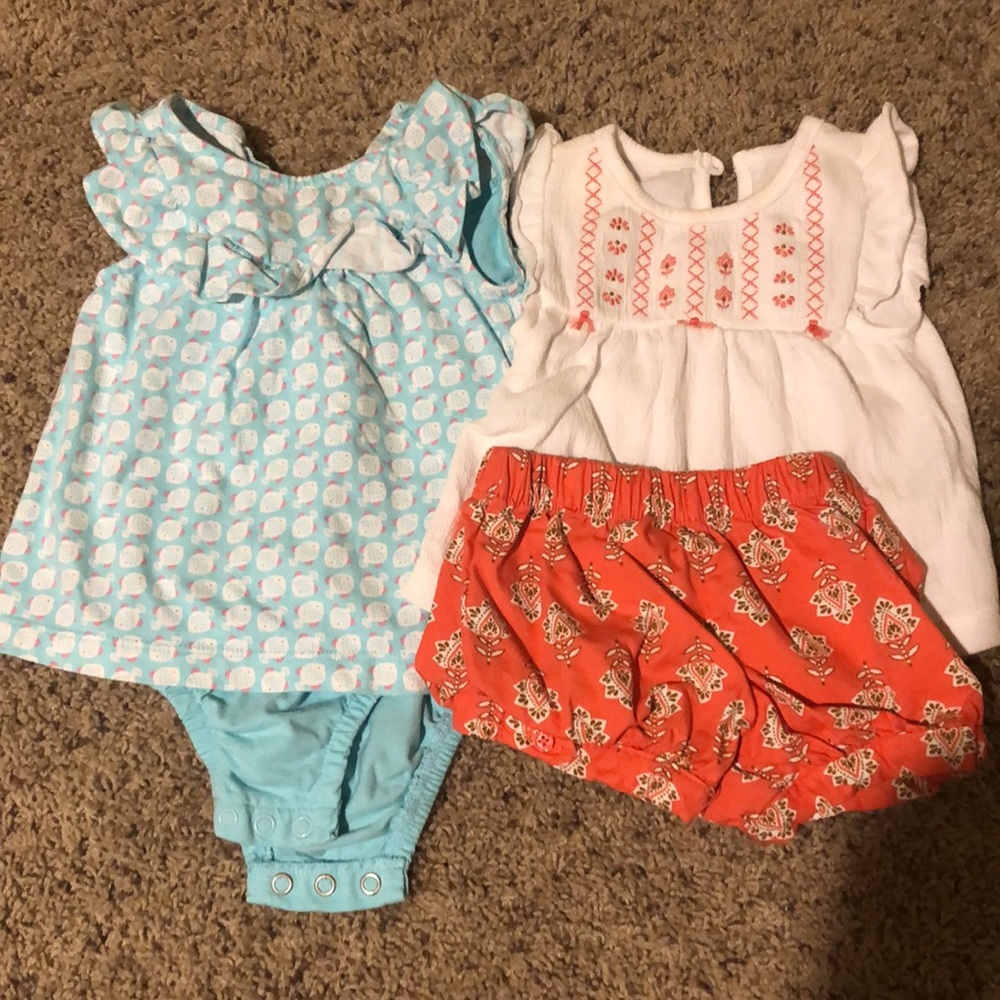 5 for $15. 💙 2 Carter’s Summer Outfits - 6 months